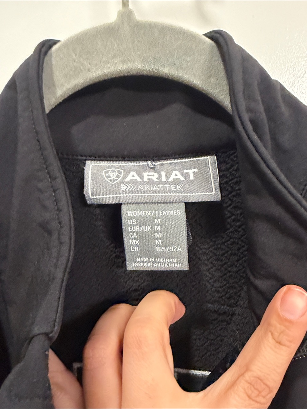 Ariat Black Softshell Jacket with Multicolor Sleeve Logo - Picture 3 of 8